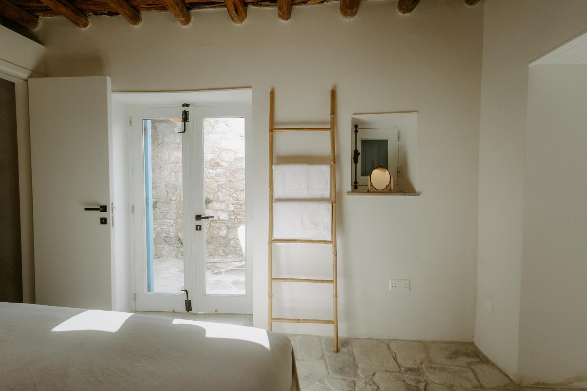 Smaragda'S Guest Rooms Limassol Exterior photo